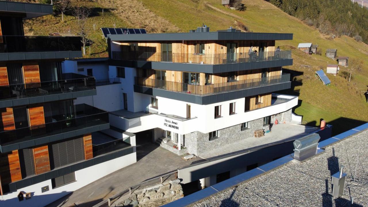 Apartment Piz Mundin *