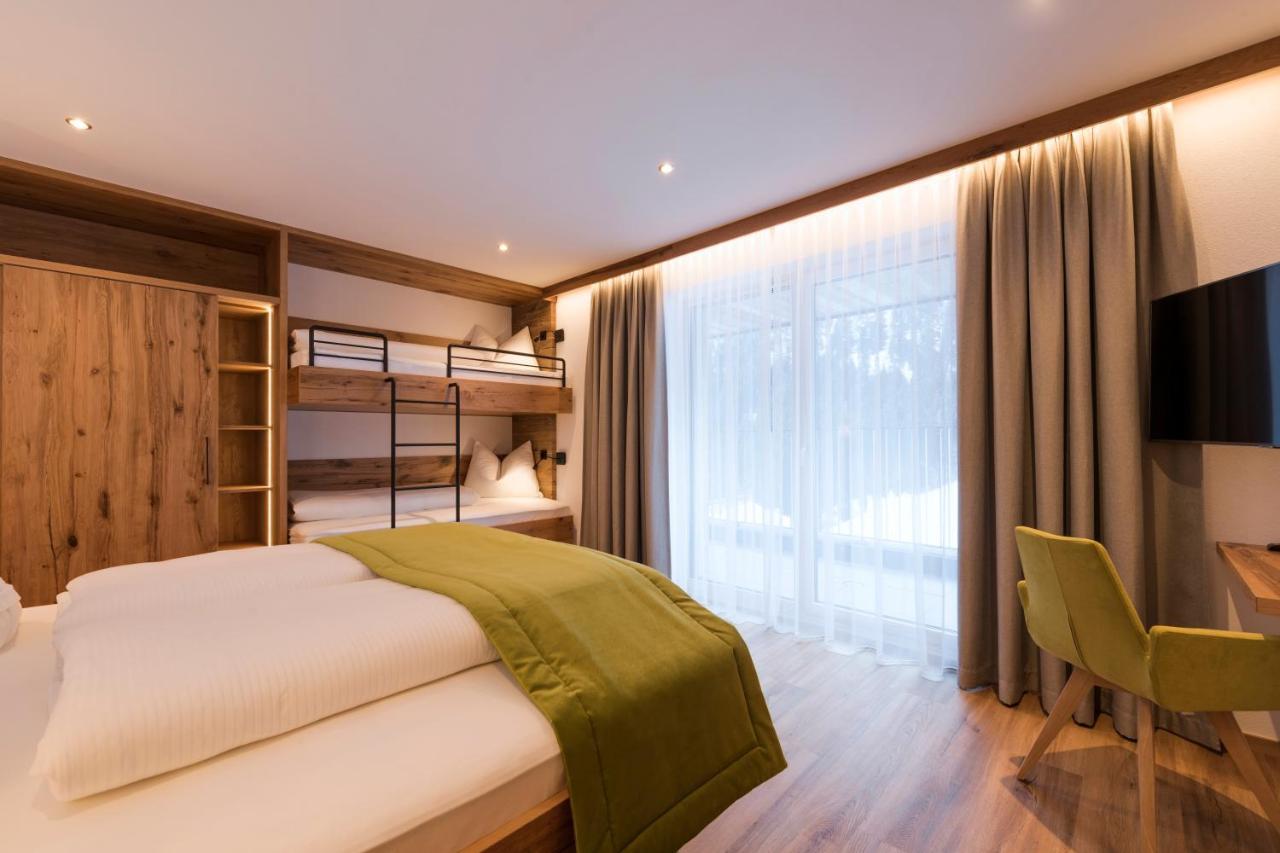 Piz Mundin Apartment