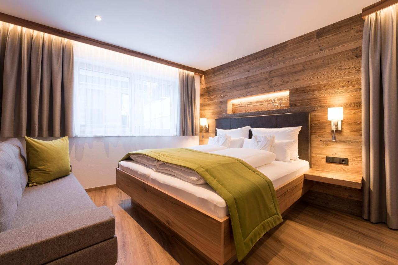 Piz Mundin Apartment